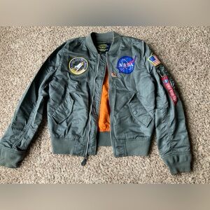 Alpha Industries Gray NASA Bomber Jacket
Size Small

Join the Resistance Pin